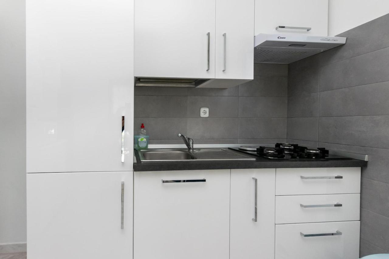 Apartments Anka Kampor Exterior photo